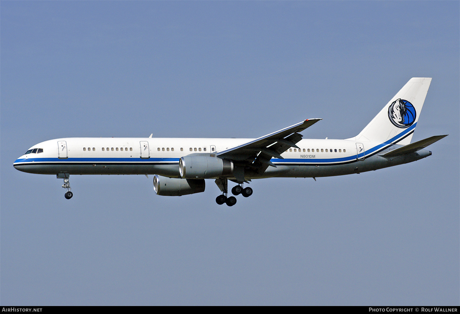 Aircraft Photo of N801DM | Boeing 757-256 | AirHistory.net #332831