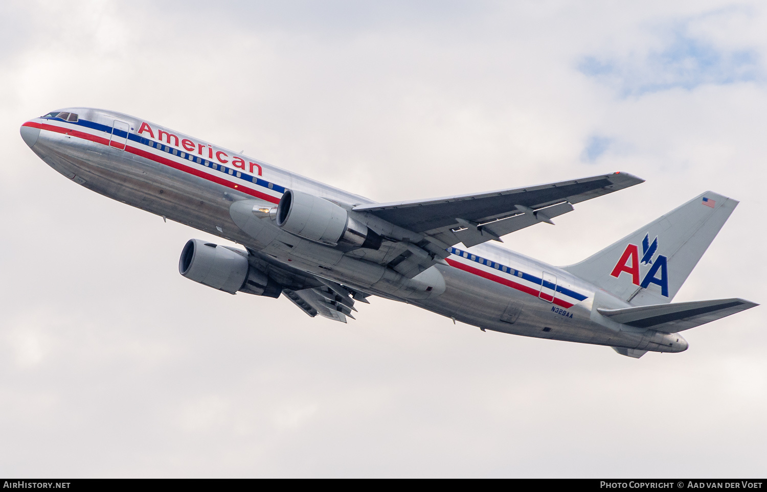 Aircraft Photo of N329AA | Boeing 767-223/ER | American Airlines | AirHistory.net #332862