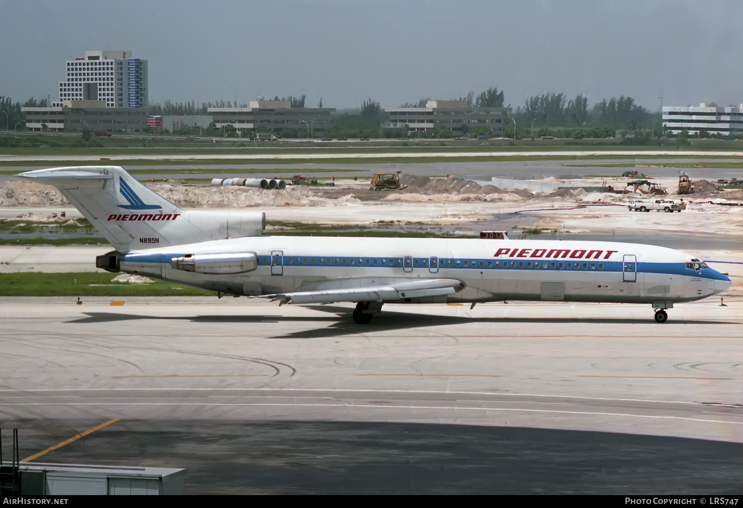 Aircraft Photo of N895N | Boeing 727-214 | Piedmont Airlines | AirHistory.net #332913