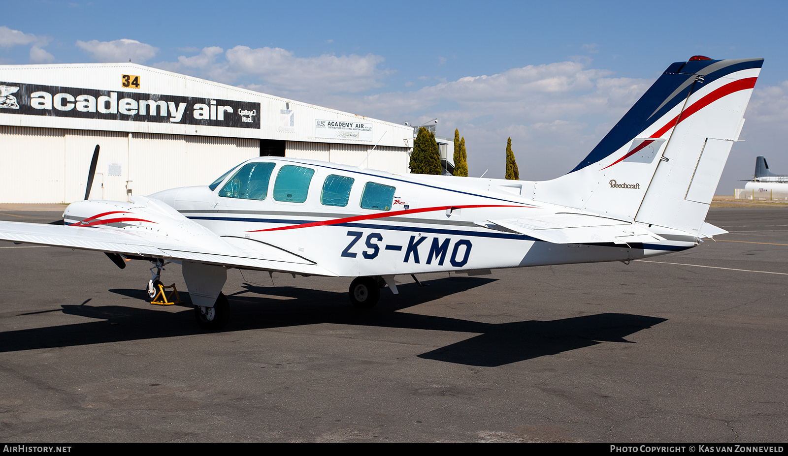 Aircraft Photo of ZS-KMO | Beech 58 Baron | AirHistory.net #332944