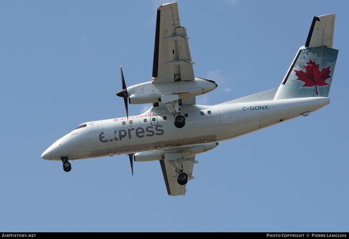 Aircraft Photo of C-GONX | De Havilland Canada DHC-8-102 Dash 8 | Air Canada Express | AirHistory.net #332970