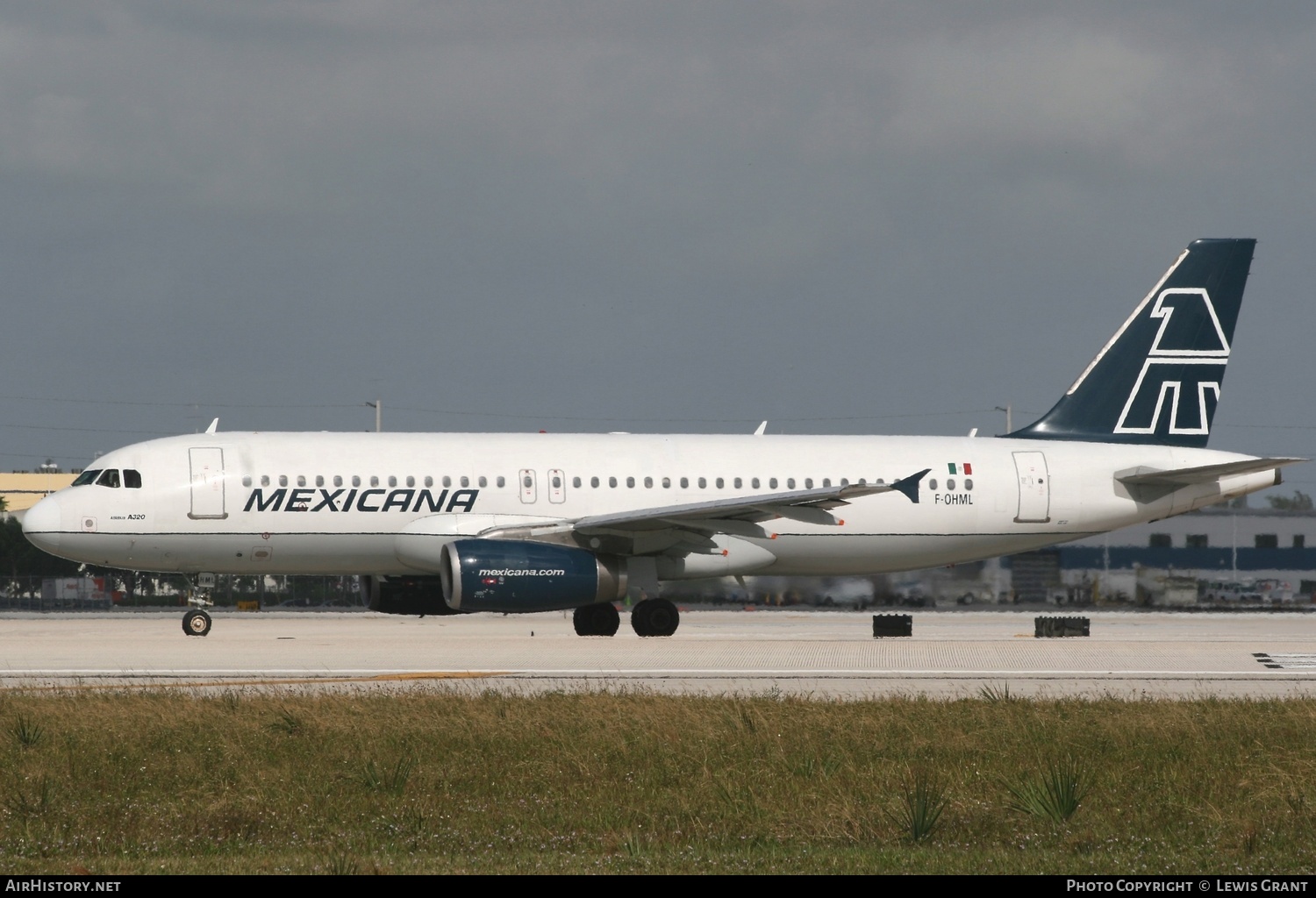 Aircraft Photo of F-OHML | Airbus A320-231 | Mexicana | AirHistory.net #332971