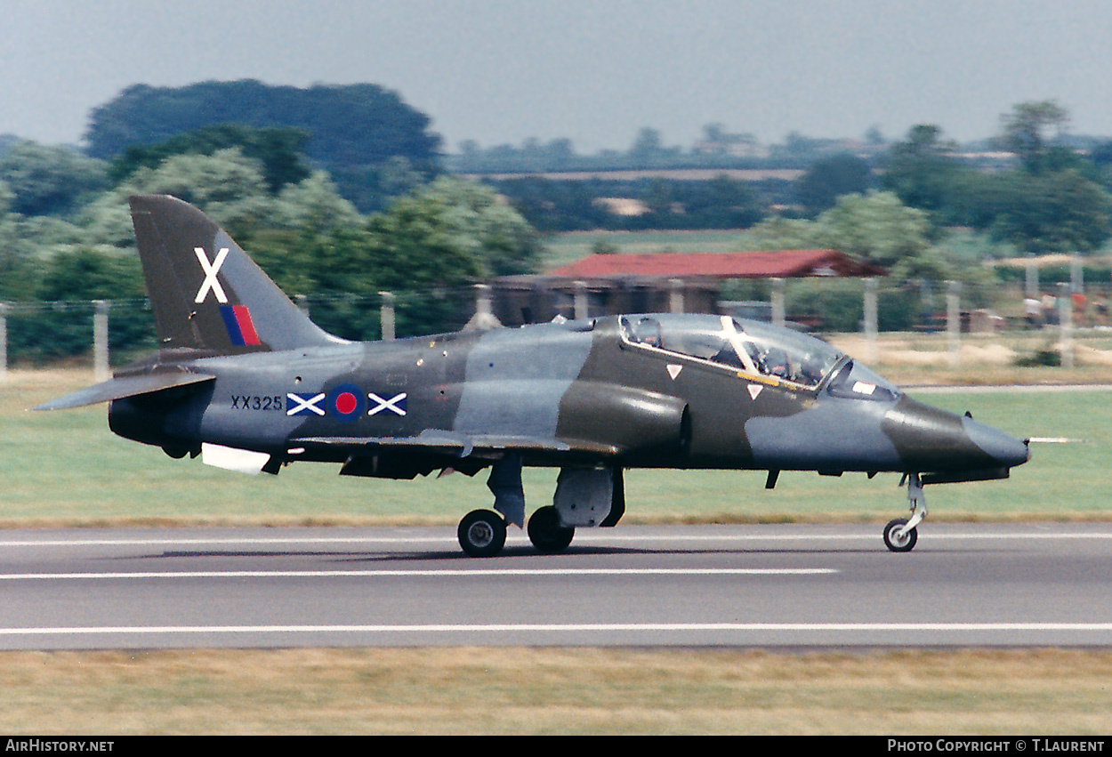 Aircraft Photo of XX325 | British Aerospace Hawk T.1 | UK - Air Force | AirHistory.net #333039