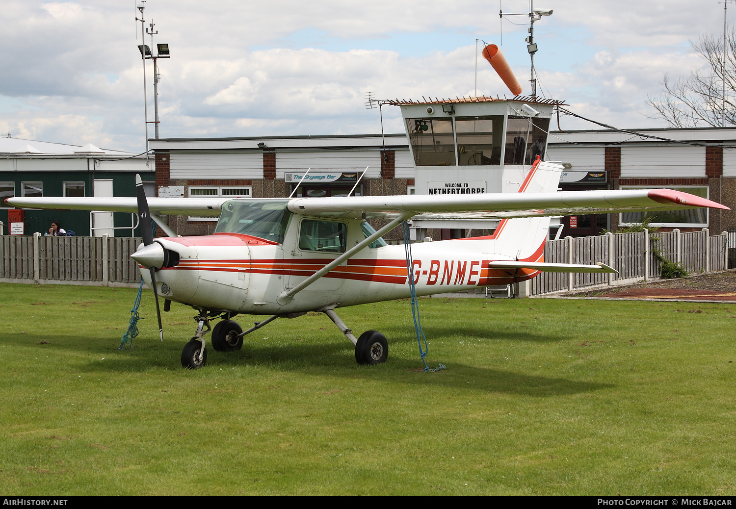Aircraft Photo of G-BNME | Cessna 152 | AirHistory.net #333049