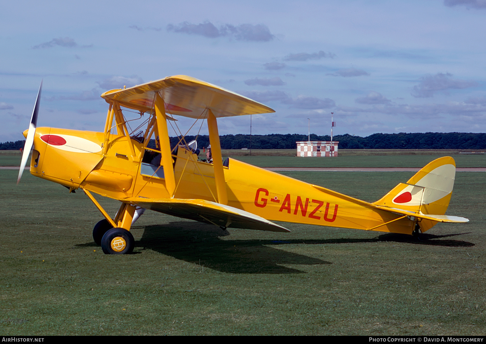 Aircraft Photo of G-ANZU | De Havilland D.H. 82A Tiger Moth II | AirHistory.net #333068