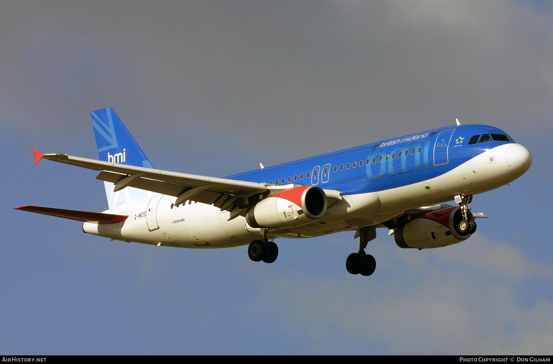 Aircraft Photo of G-MIDS | Airbus A320-232 | BMI - British Midland International | AirHistory.net #333162