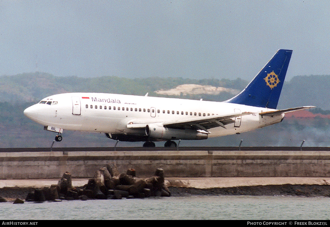 Aircraft Photo of PK-RIL | Boeing 737-230/Adv | Mandala Airlines | AirHistory.net #333301