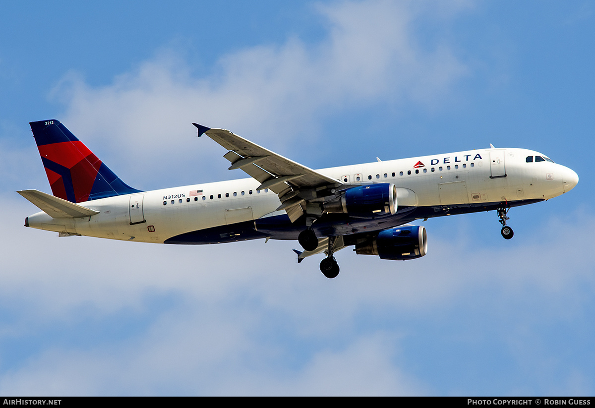 Aircraft Photo of N312US | Airbus A320-211 | Delta Air Lines | AirHistory.net #333316