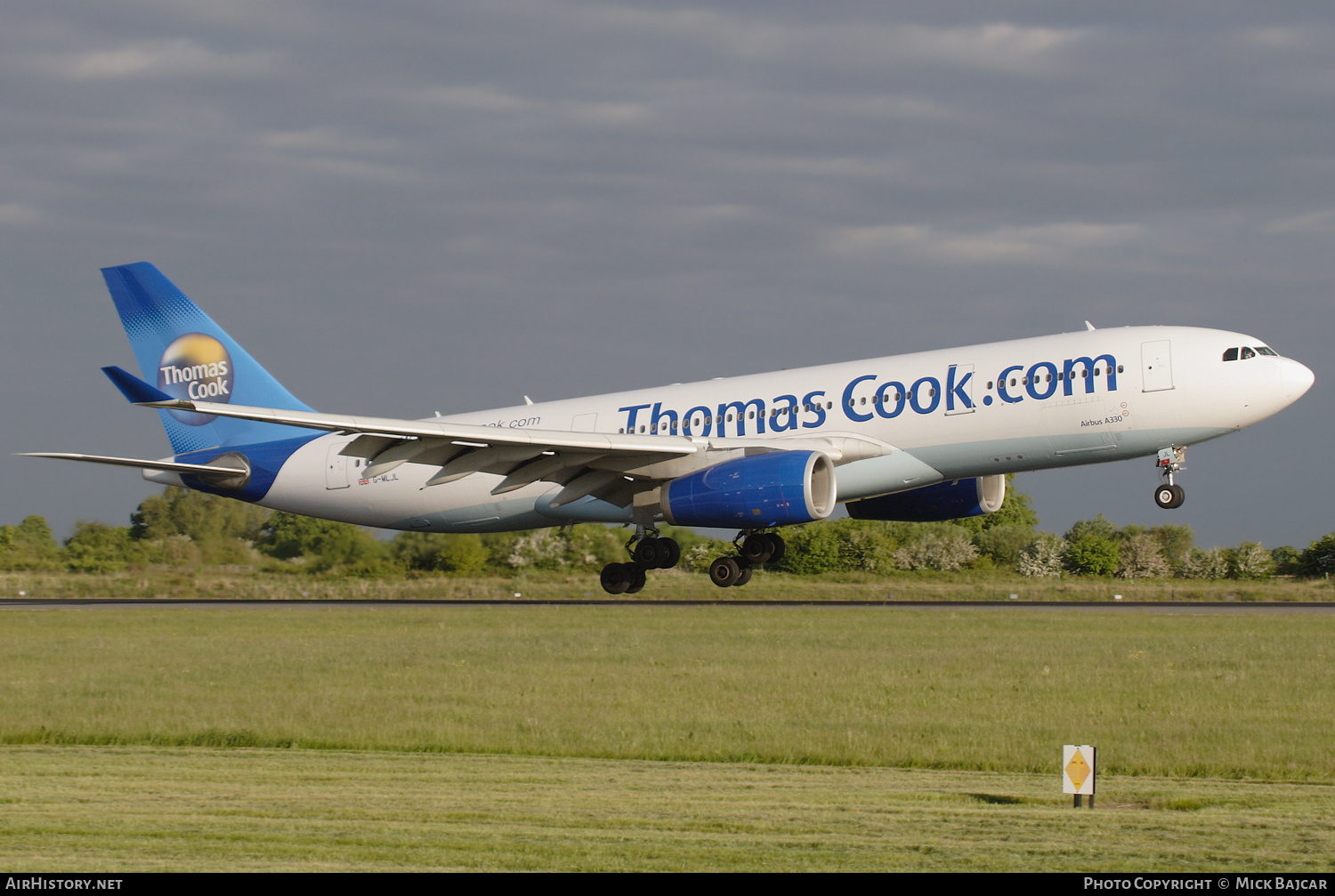 Aircraft Photo of G-MLJL | Airbus A330-243 | Thomas Cook Airlines | AirHistory.net #333370