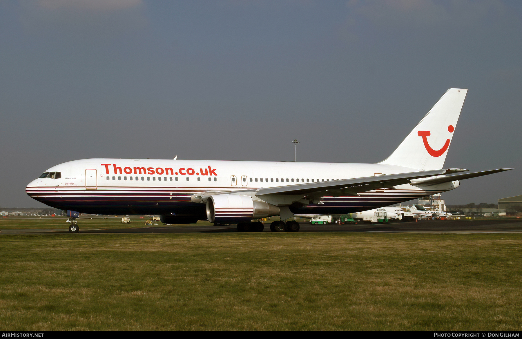 Aircraft Photo of G-BRIG | Boeing 767-204/ER | Thomson Holidays | AirHistory.net #333384