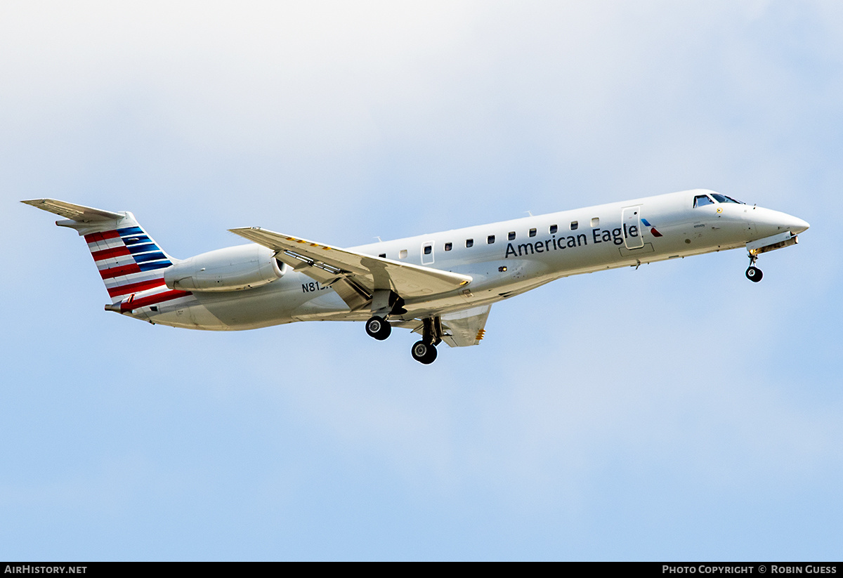 Aircraft Photo of N813AE | Embraer ERJ-140LR (EMB-135KL) | American Eagle | AirHistory.net #333389