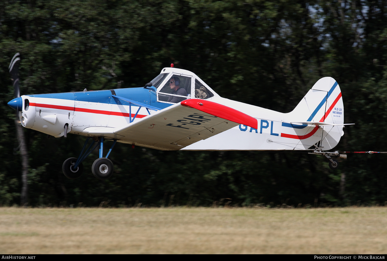 Aircraft Photo of F-GAPL | Piper PA-25-235 Pawnee C | AirHistory.net #333428