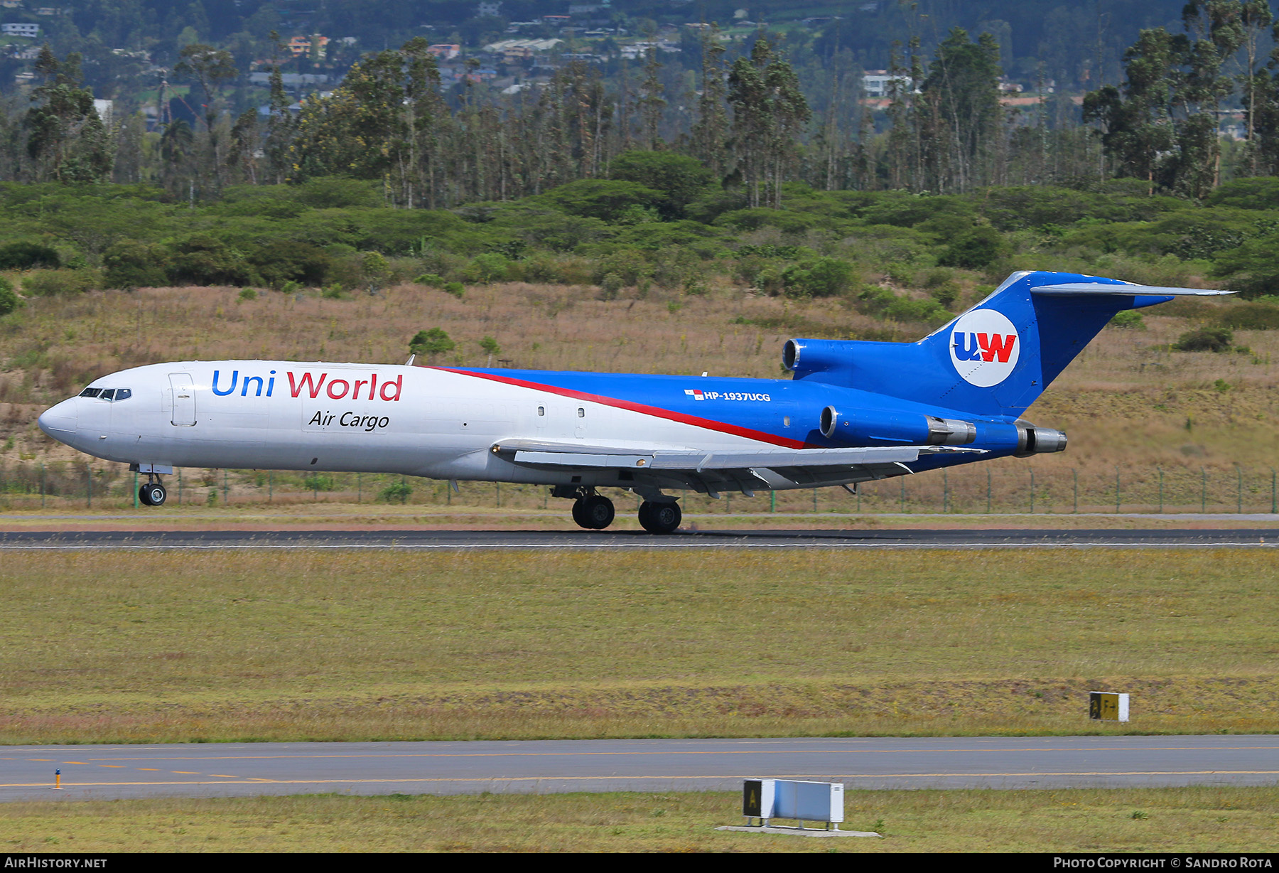 Aircraft Photo of HP-1937UCG | Boeing 727-2A1/Adv(F) | UniWorld Air Cargo | AirHistory.net #333466