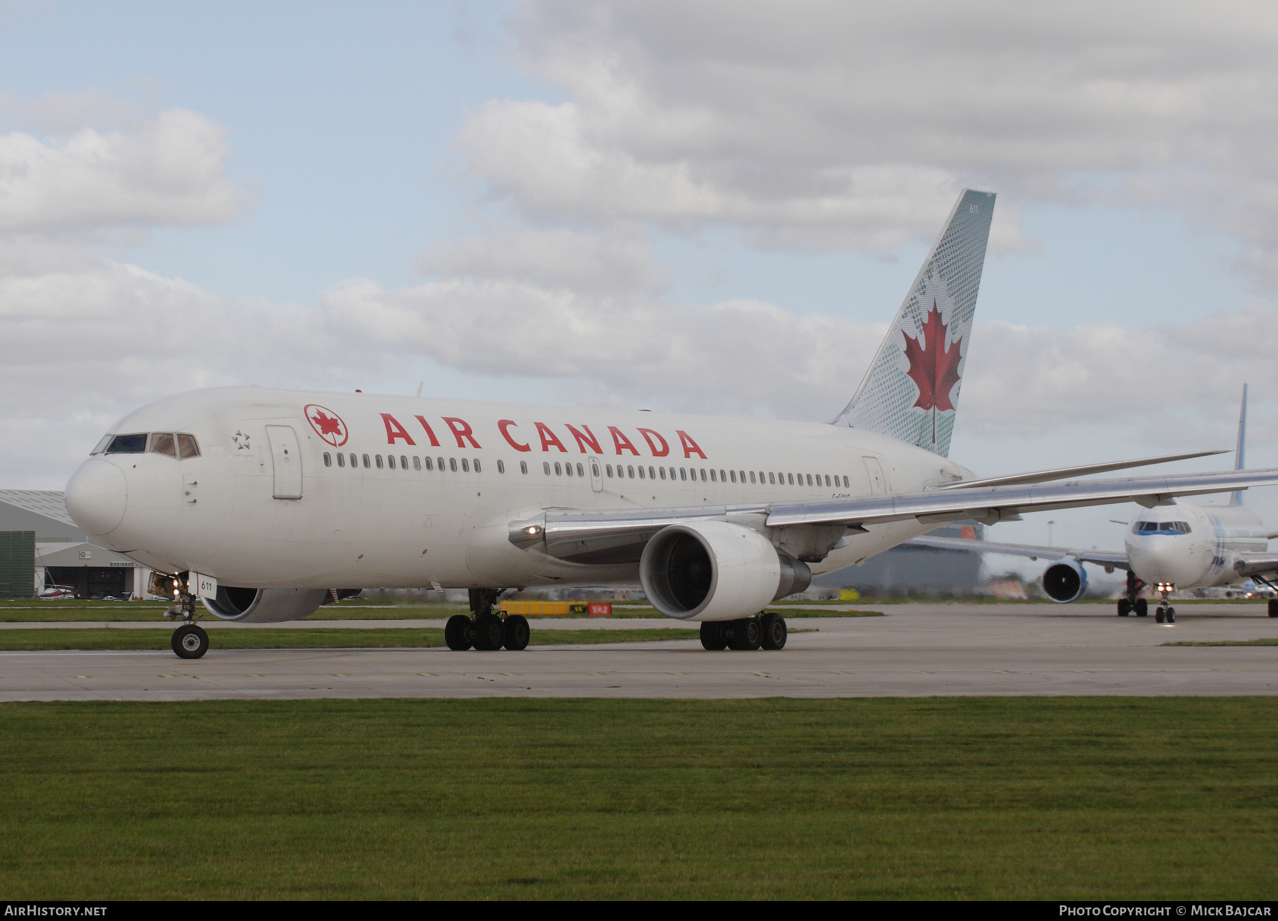 Aircraft Photo of C-GAVC | Boeing 767-233/ER | Air Canada | AirHistory.net #333606