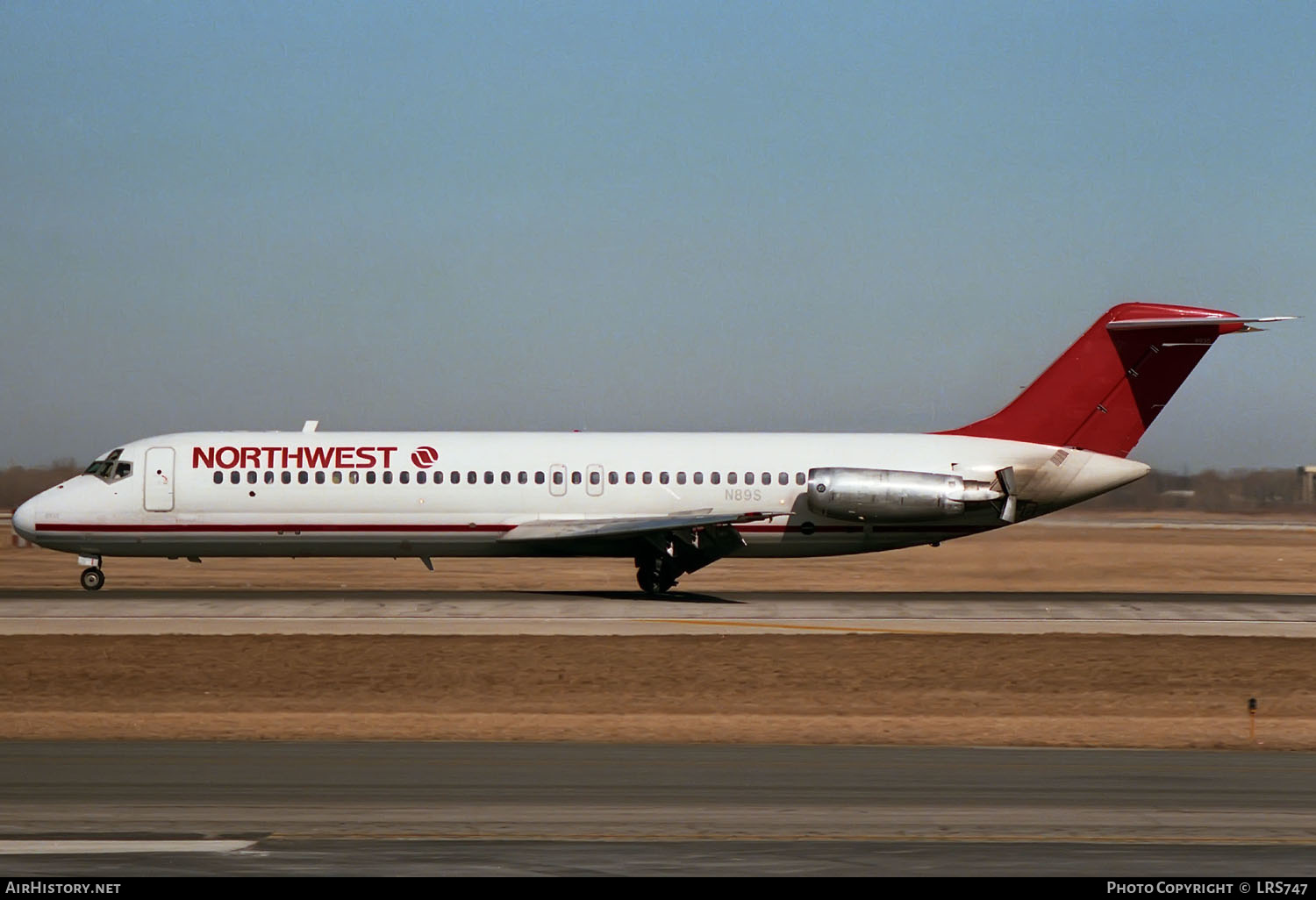 Aircraft Photo of N89S | McDonnell Douglas DC-9-31 | Northwest Airlines | AirHistory.net #333722