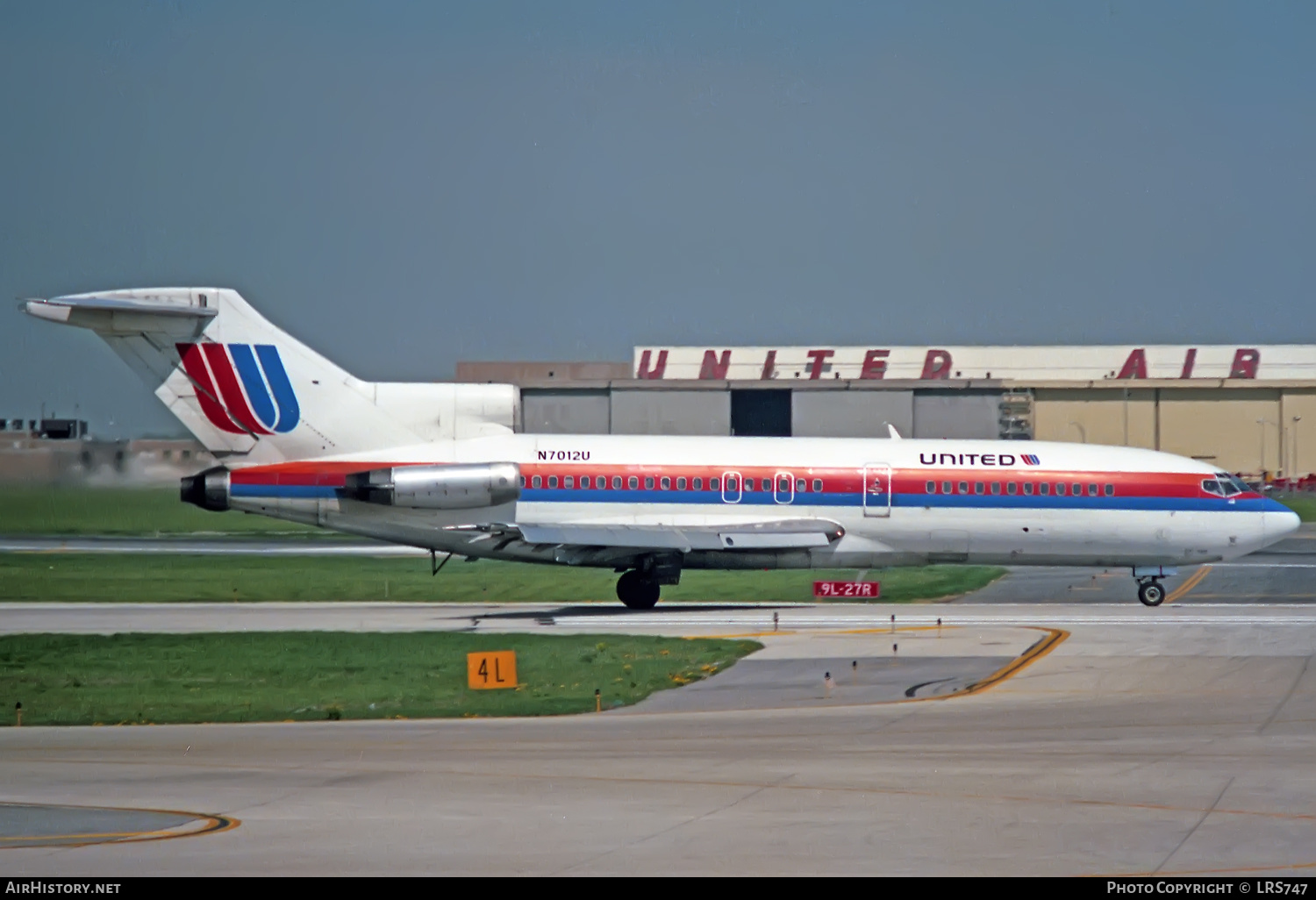 Aircraft Photo of N7012U | Boeing 727-22 | United Airlines | AirHistory.net #333757