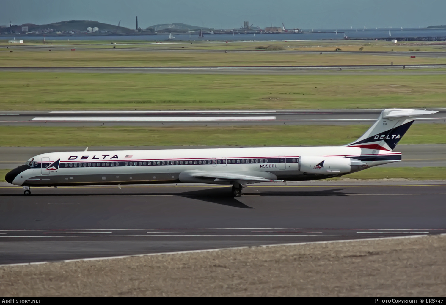 Aircraft Photo of N953DL | McDonnell Douglas MD-88 | Delta Air Lines | AirHistory.net #333814