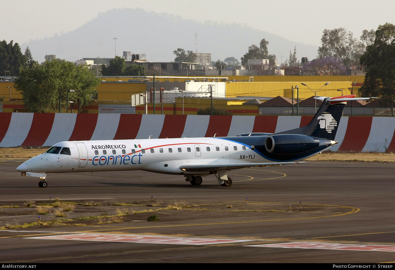 Aircraft Photo of XA-YLI | Embraer ERJ-145LU (EMB-145LU) | AeroMéxico Connect | AirHistory.net #333868