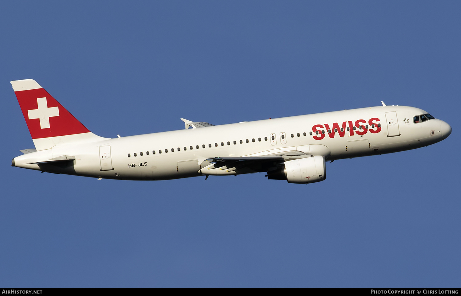 Aircraft Photo of HB-JLS | Airbus A320-214 | Swiss International Air Lines | AirHistory.net #333882