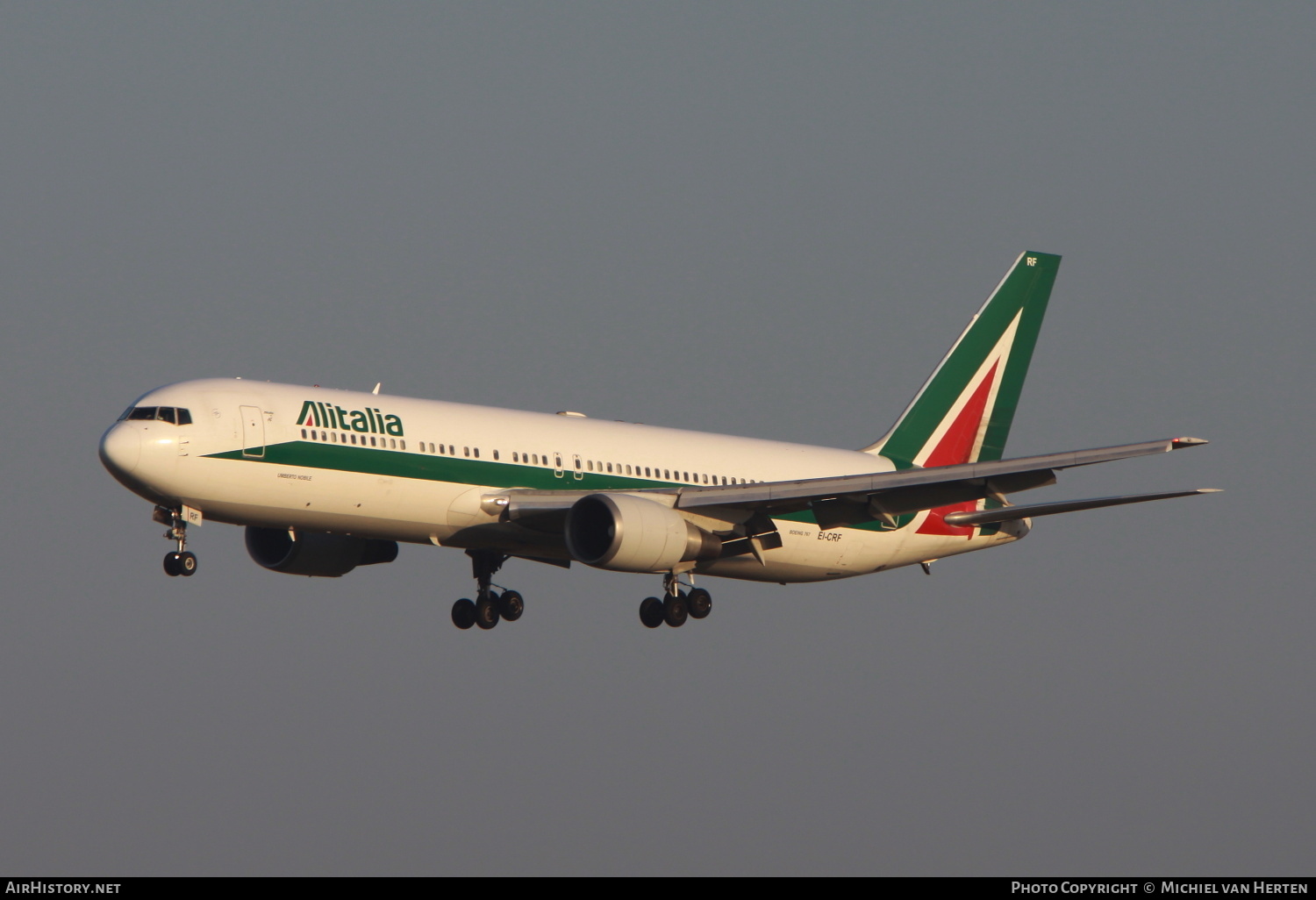 Aircraft Photo of EI-CRF | Boeing 767-31B/ER | Alitalia | AirHistory.net #333917