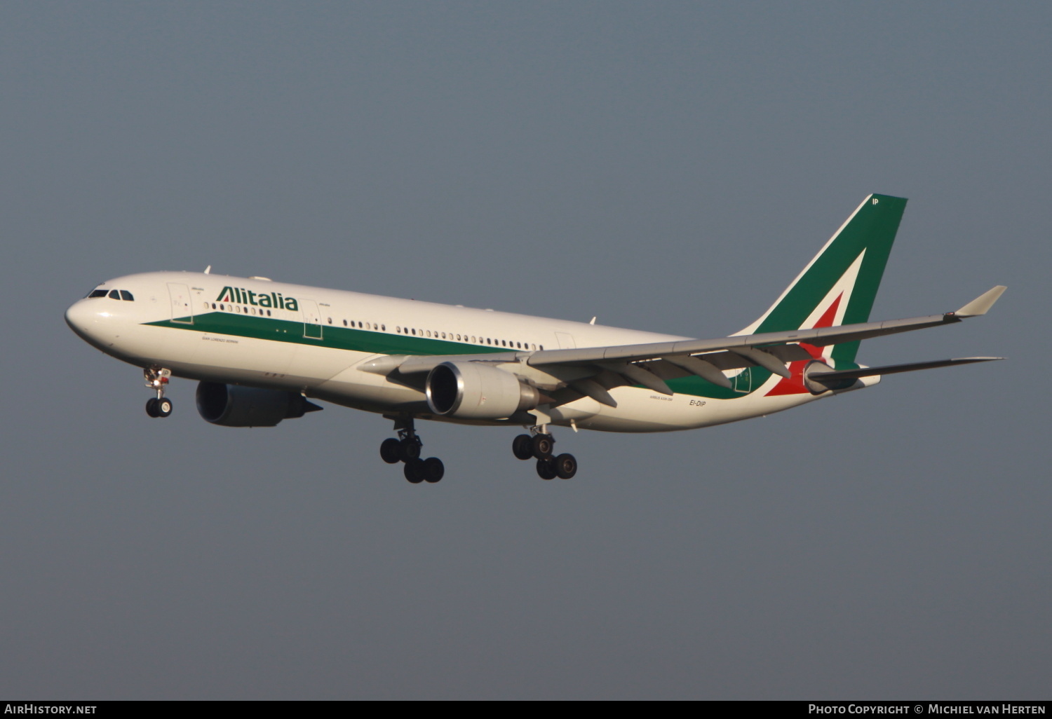 Aircraft Photo of EI-DIP | Airbus A330-202 | Alitalia | AirHistory.net #333940
