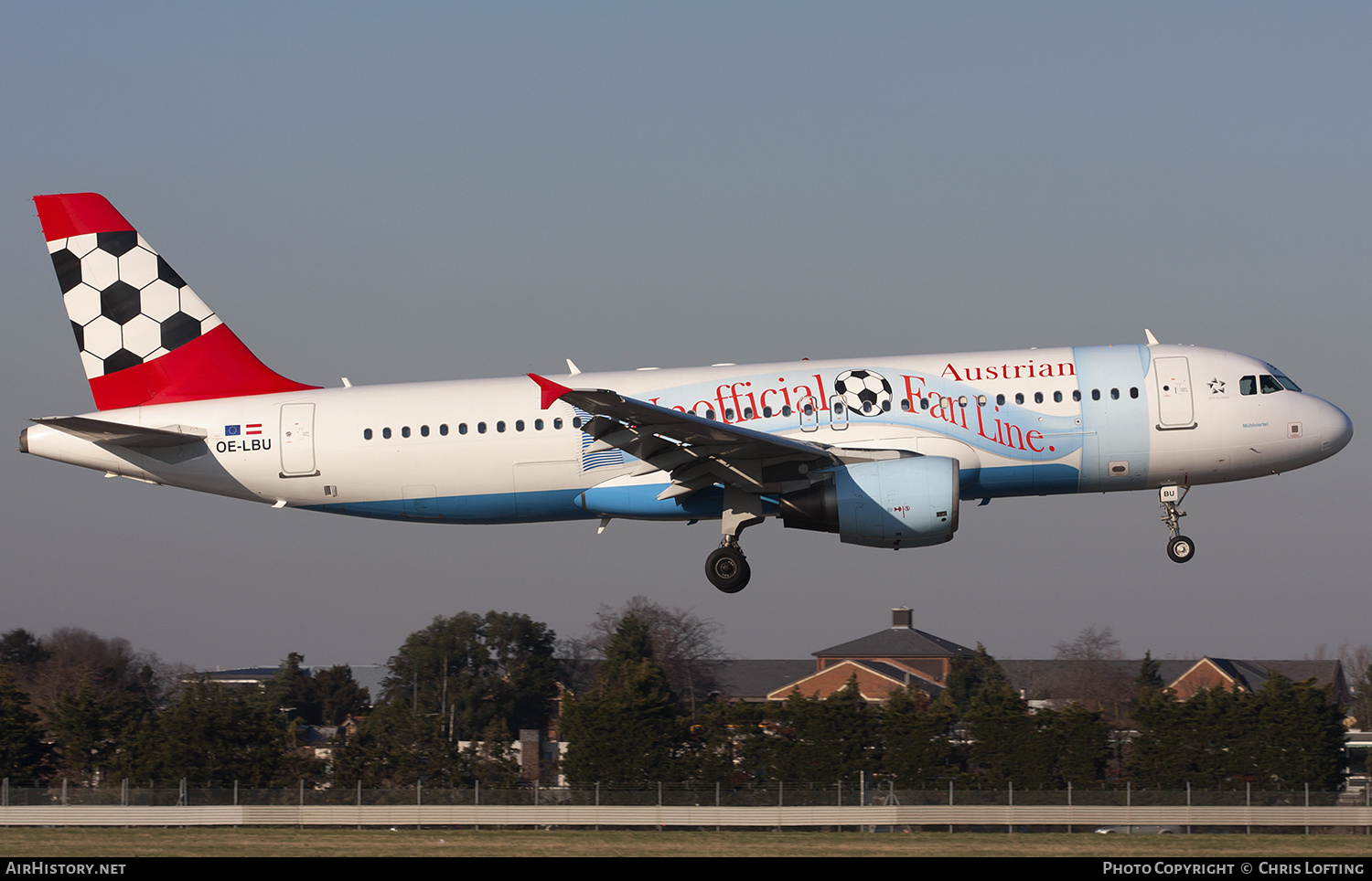 Aircraft Photo of OE-LBU | Airbus A320-214 | Austrian Airlines | AirHistory.net #333952