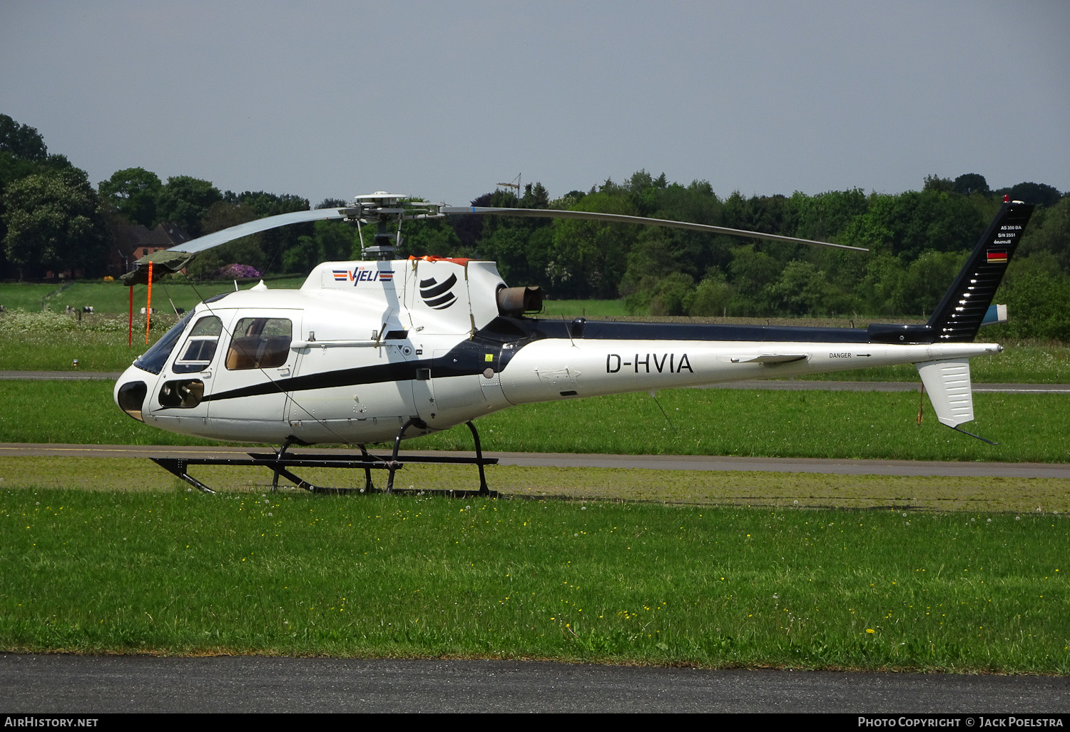 Aircraft Photo of D-HVIA | Aerospatiale AS-350BA Ecureuil | ViaHeli | AirHistory.net #334001