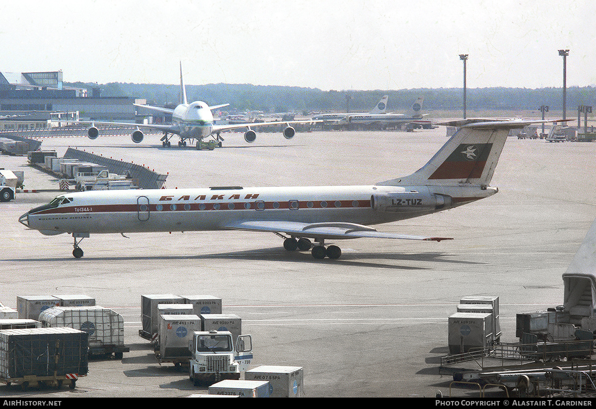 Aircraft Photo of LZ-TUZ | Tupolev Tu-134A-3 | Balkan - Bulgarian Airlines | AirHistory.net #334006