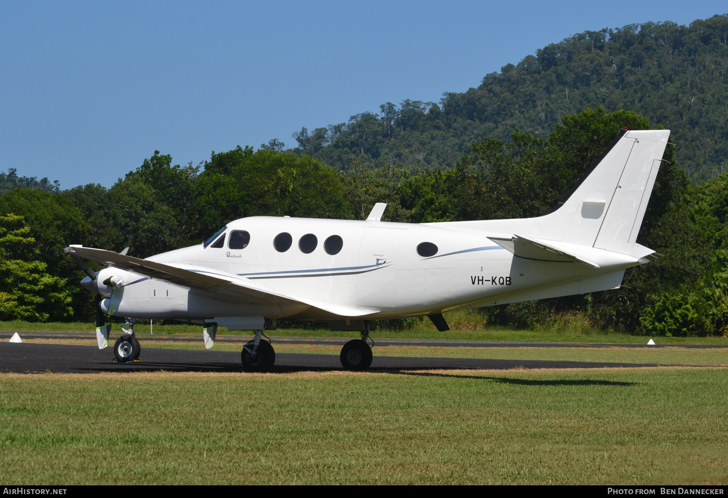 Aircraft Photo of VH-KQB | Beech C90B King Air | AirHistory.net #334023