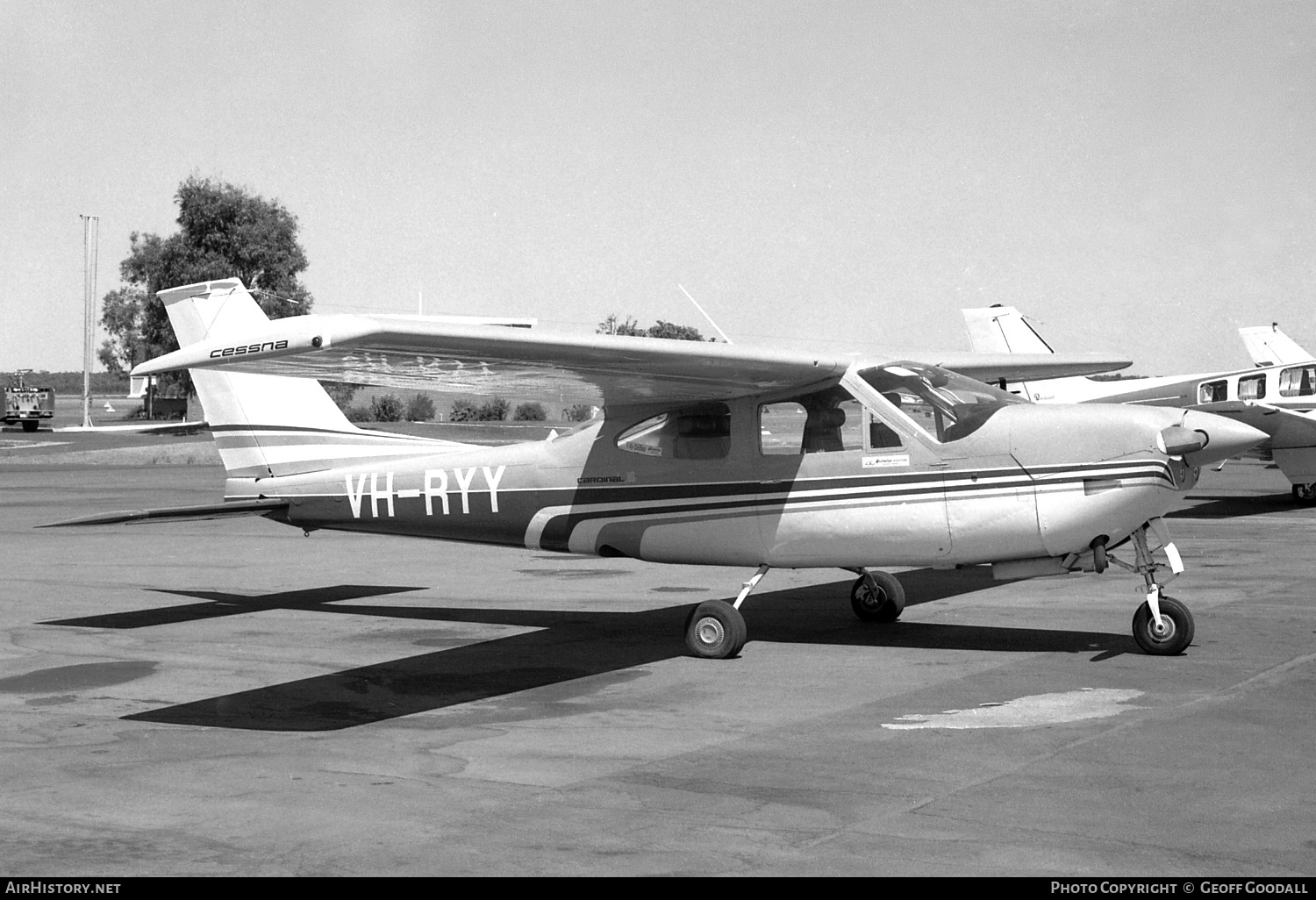 Aircraft Photo of VH-RYY | Cessna 177RG Cardinal RG | AirHistory.net #334034