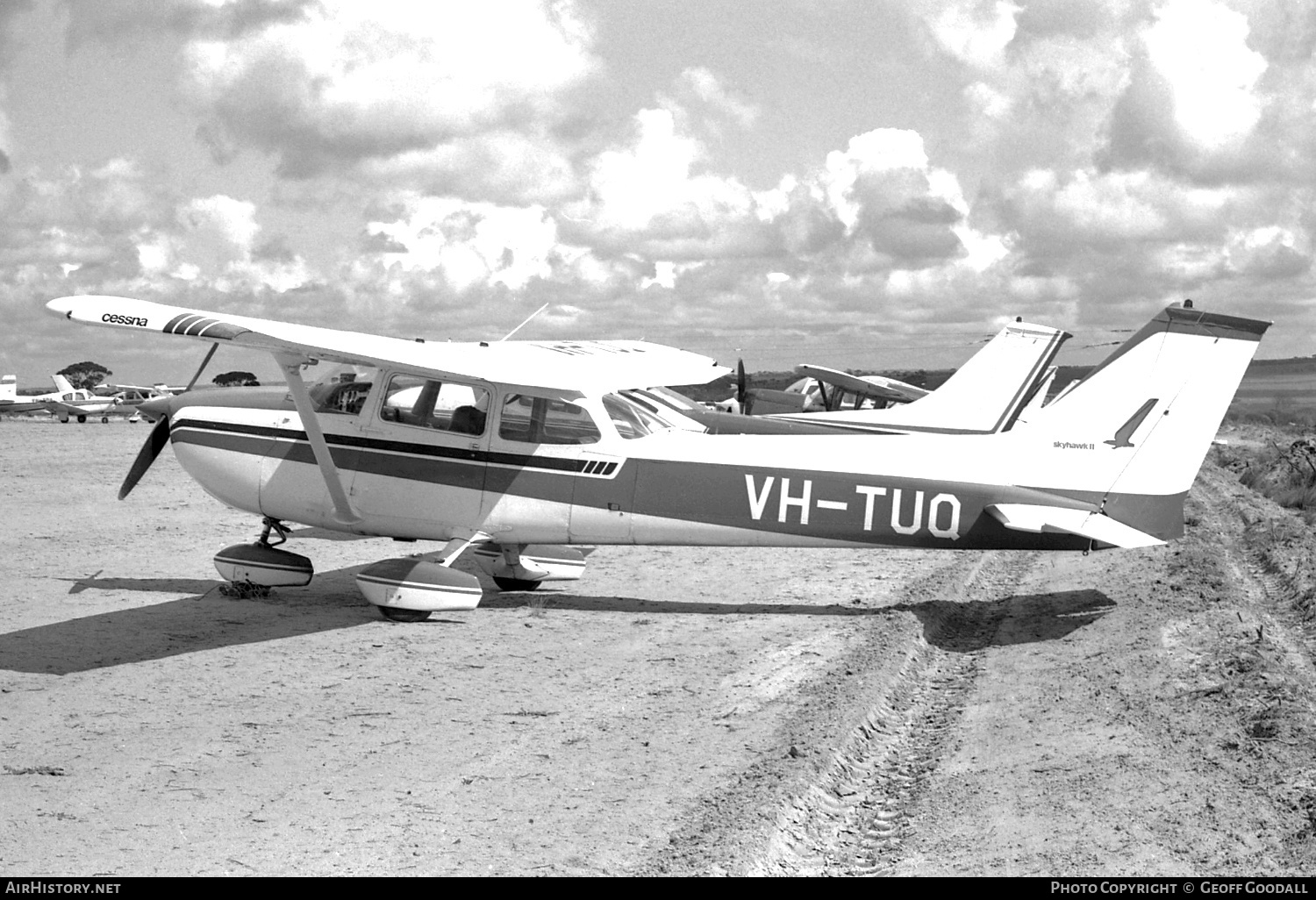 Aircraft Photo of VH-TUQ | Cessna 172M Skyhawk | AirHistory.net #334036