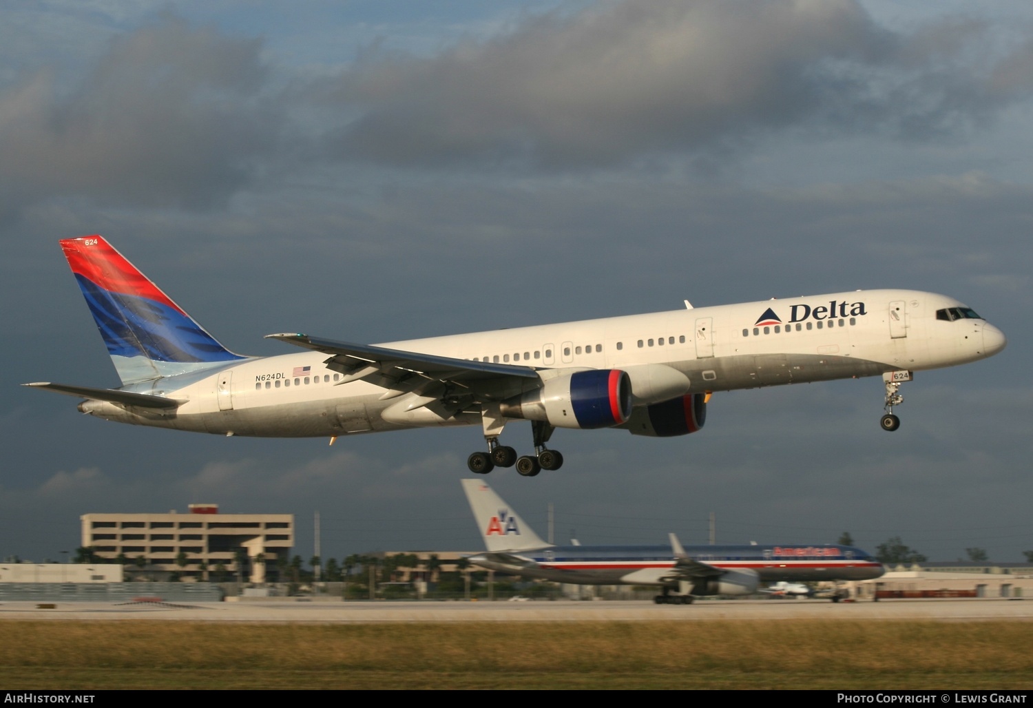Aircraft Photo of N624DL | Boeing 757-232 | Delta Air Lines | AirHistory.net #334057