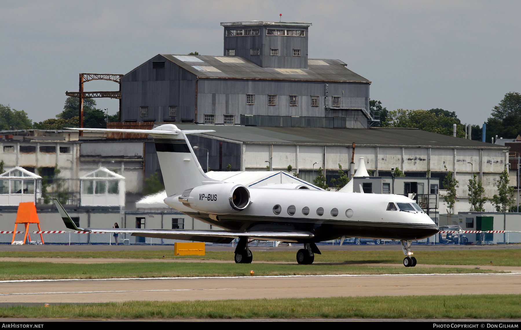 Aircraft Photo of VP-BUS | Gulfstream Aerospace G-IV Gulfstream IV | AirHistory.net #334137