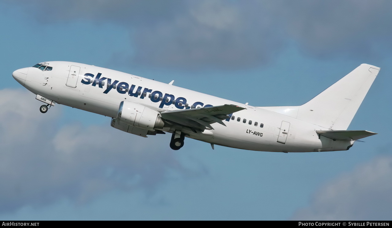 Aircraft Photo of LY-AWG | Boeing 737-522 | SkyEurope Airlines | AirHistory.net #334180