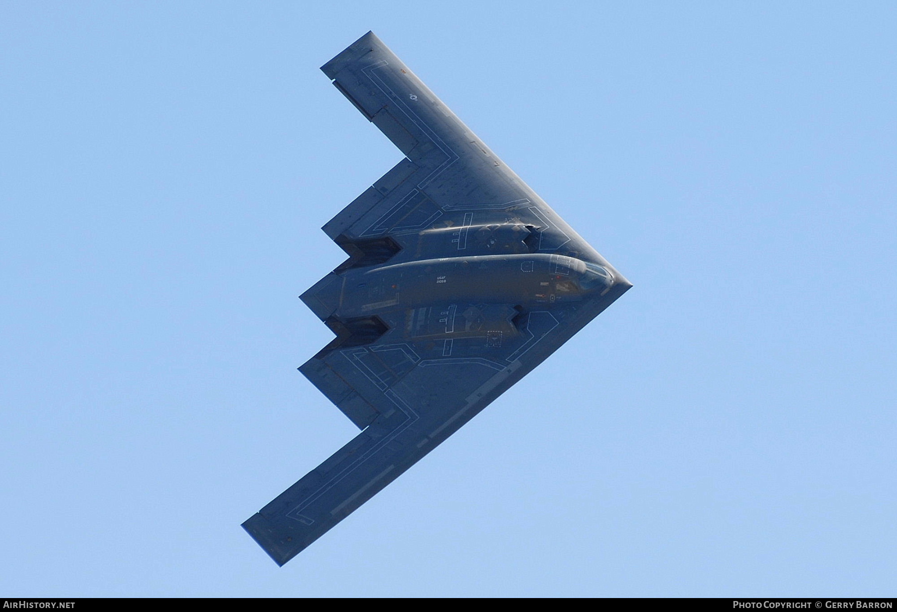 Aircraft Photo of 82-1068 / AF82-1068 | Northrop Grumman B-2A Spirit | USA - Air Force | AirHistory.net #334188