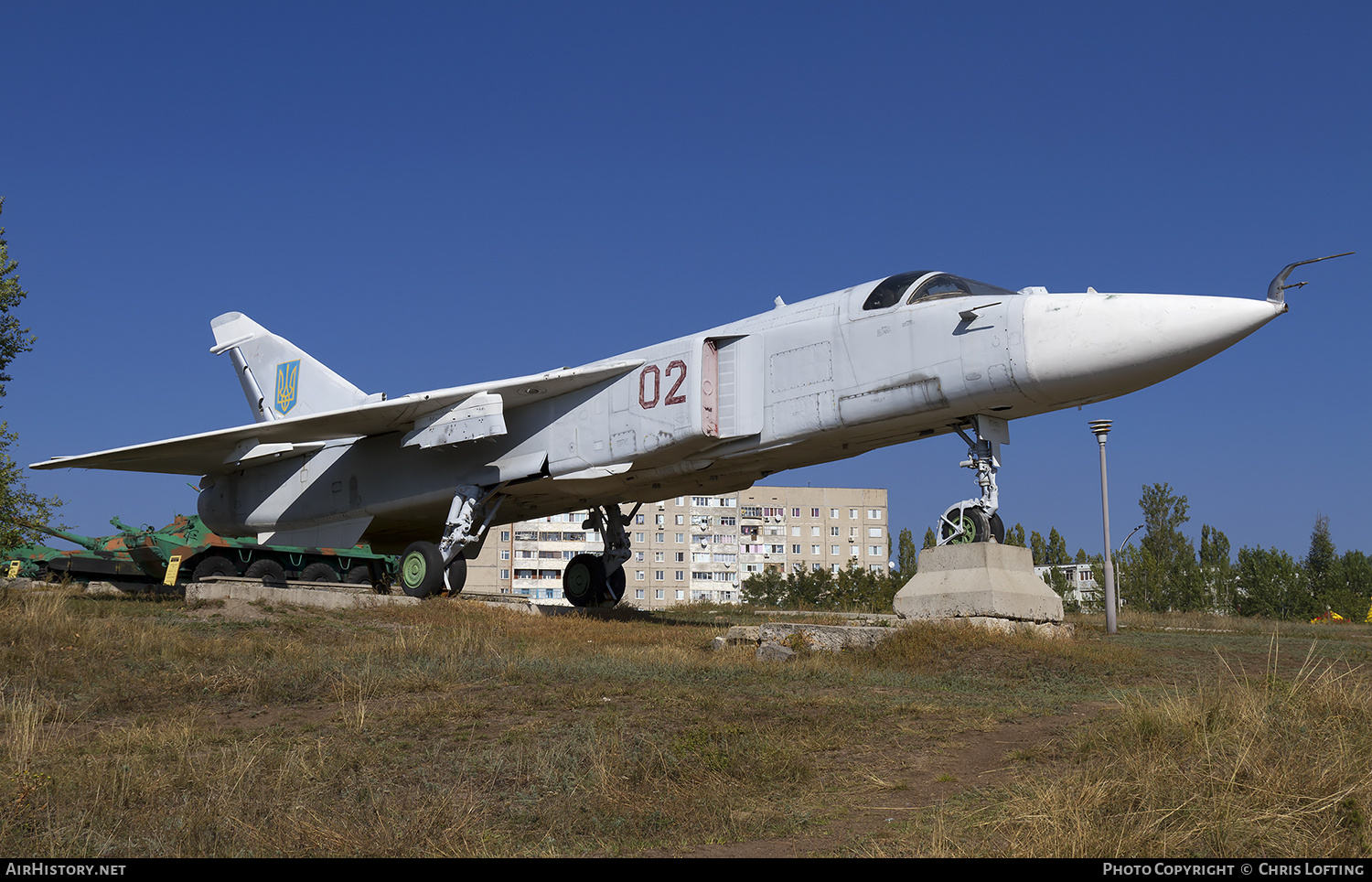 Aircraft Photo of 02 red | Sukhoi Su-24 Fencer B | Ukraine - Air Force | AirHistory.net #334217