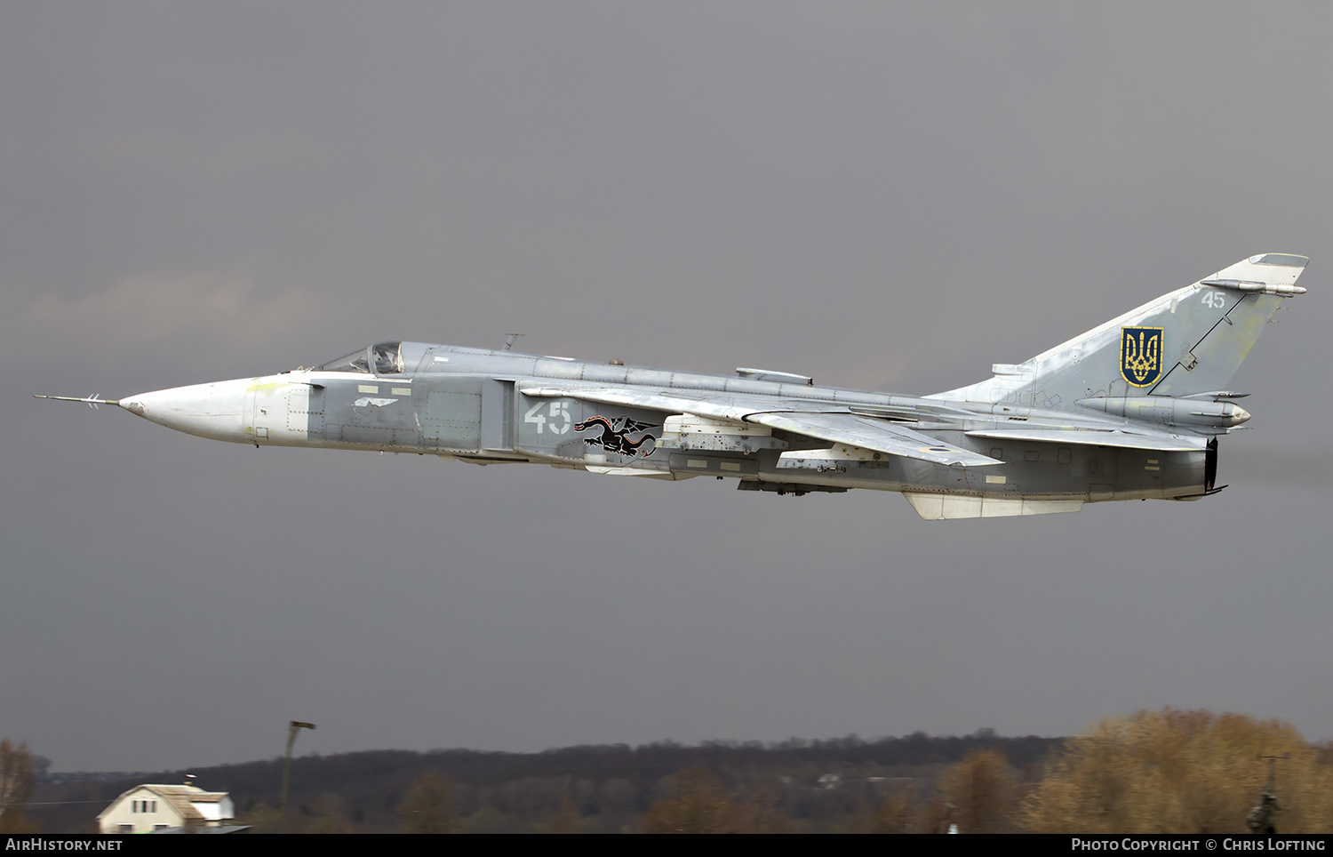 Aircraft Photo of 45 white | Sukhoi Su-24M | Ukraine - Air Force | AirHistory.net #334232