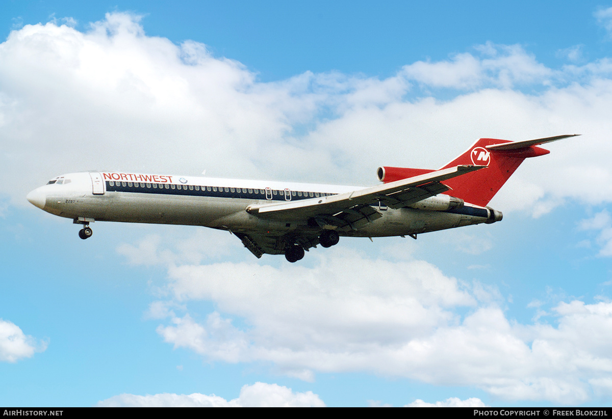 Aircraft Photo of N297US | Boeing 727-251/Adv | Northwest Airlines | AirHistory.net #334344