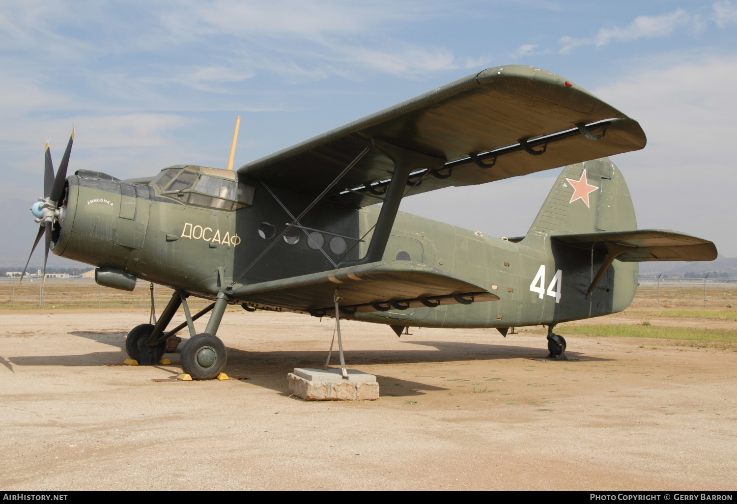 Aircraft Photo of N22AN / 44 white | Antonov An-2R | Soviet Union - Air Force | AirHistory.net #334361