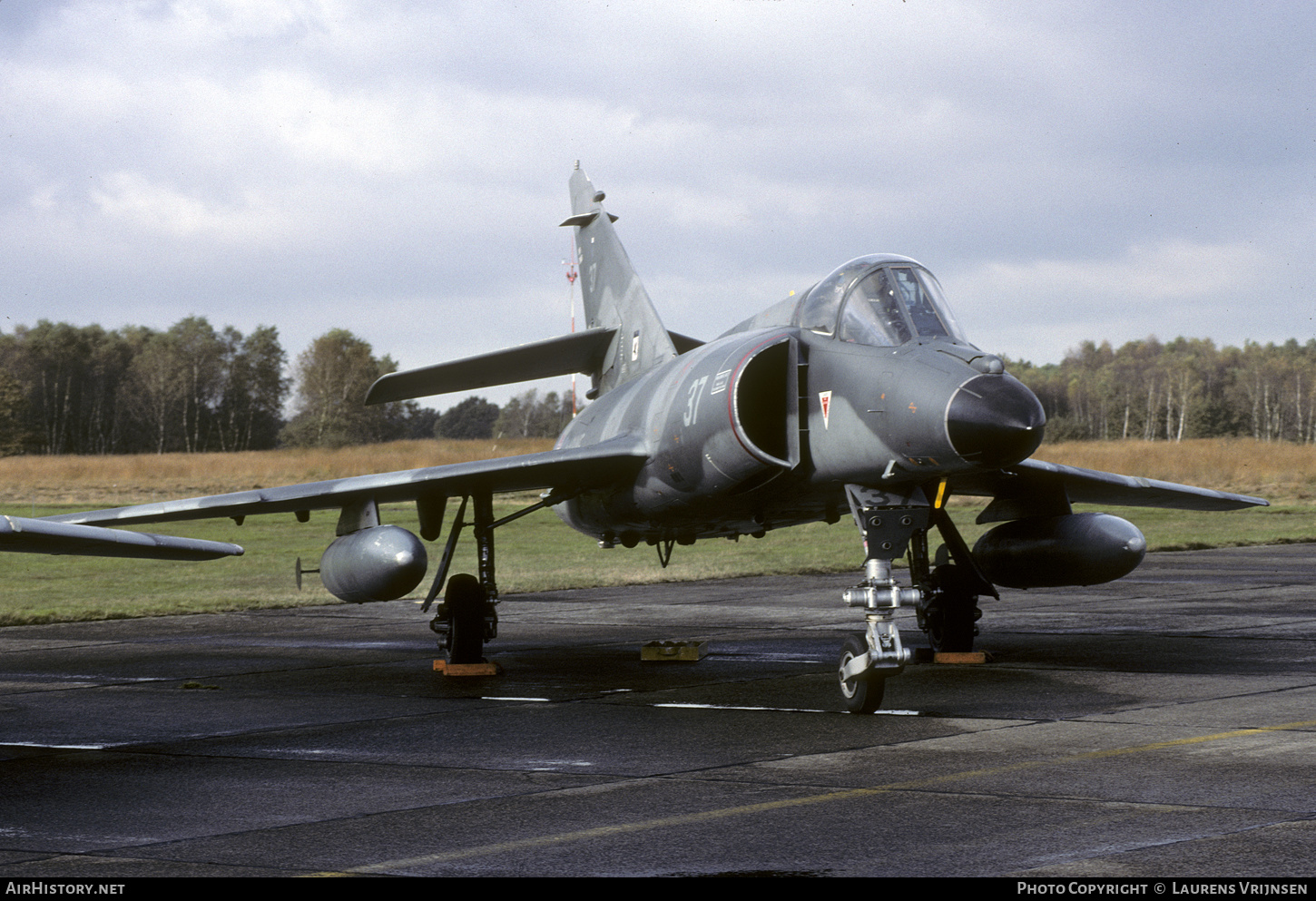 Aircraft Photo of 37 | Dassault Super Etendard | France - Navy | AirHistory.net #334367