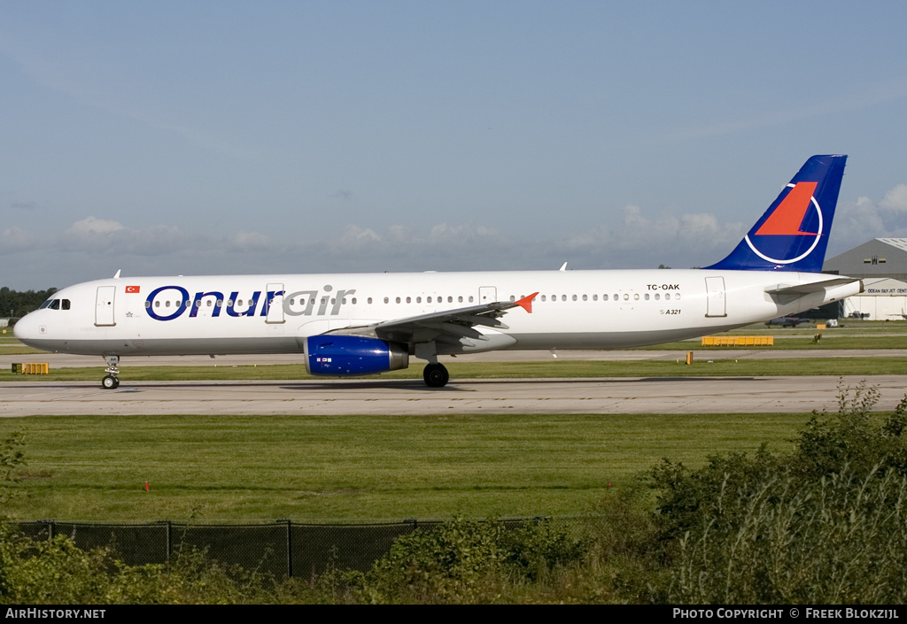 Aircraft Photo of TC-OAK | Airbus A321-231 | Onur Air | AirHistory.net #334395