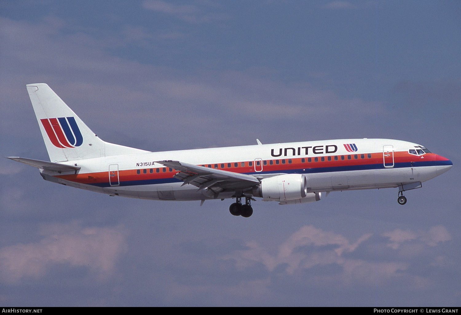 Aircraft Photo of N315UA | Boeing 737-322 | United Airlines | AirHistory.net #334442