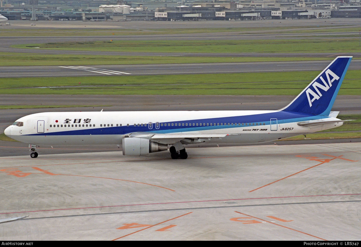 Aircraft Photo of JA8257 | Boeing 767-381 | All Nippon Airways - ANA | AirHistory.net #334444