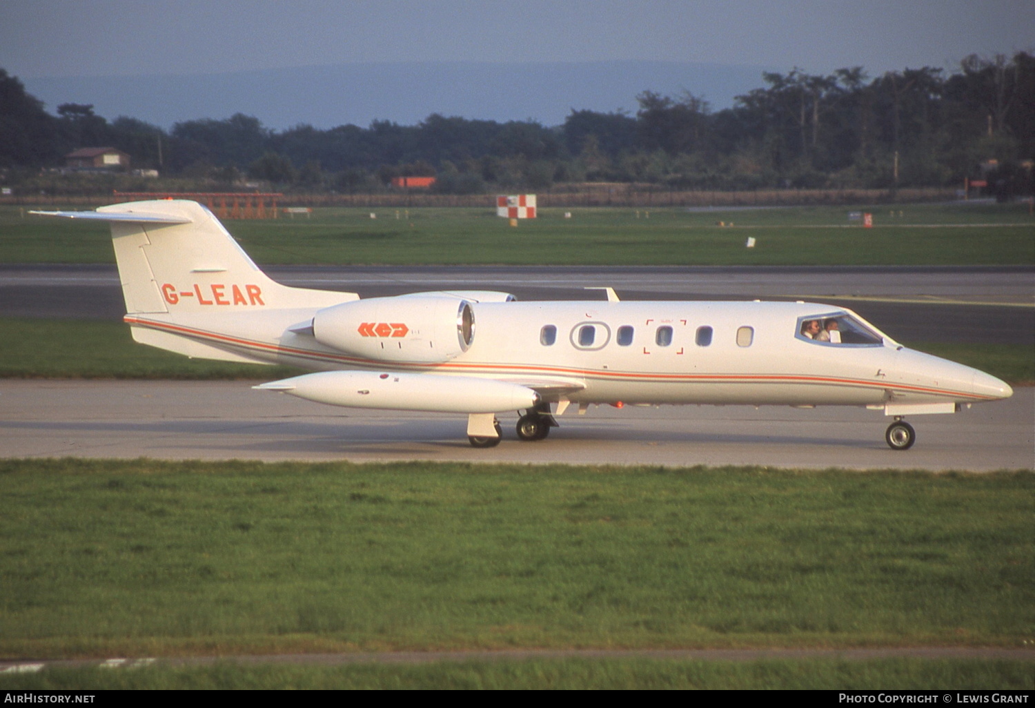 Aircraft Photo of G-LEAR | Gates Learjet 35A | Northern Executive Aviation | AirHistory.net #334459