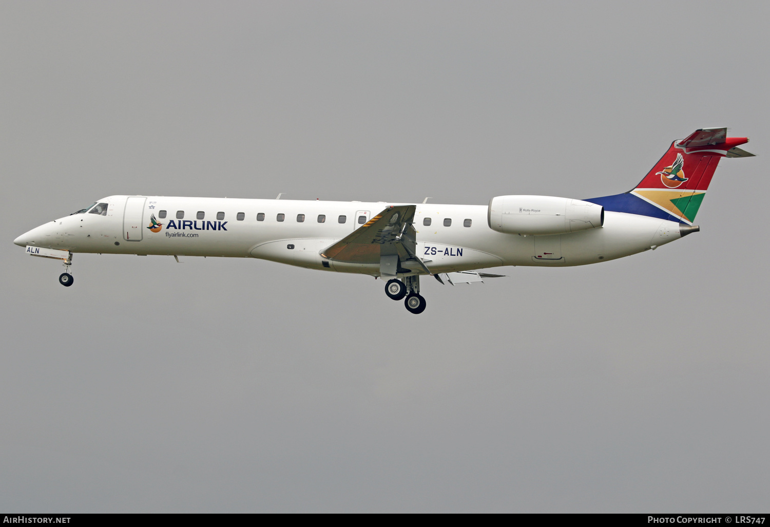 Aircraft Photo of ZS-ALN | Embraer ERJ-140LR (EMB-135KL) | Airlink | AirHistory.net #334489