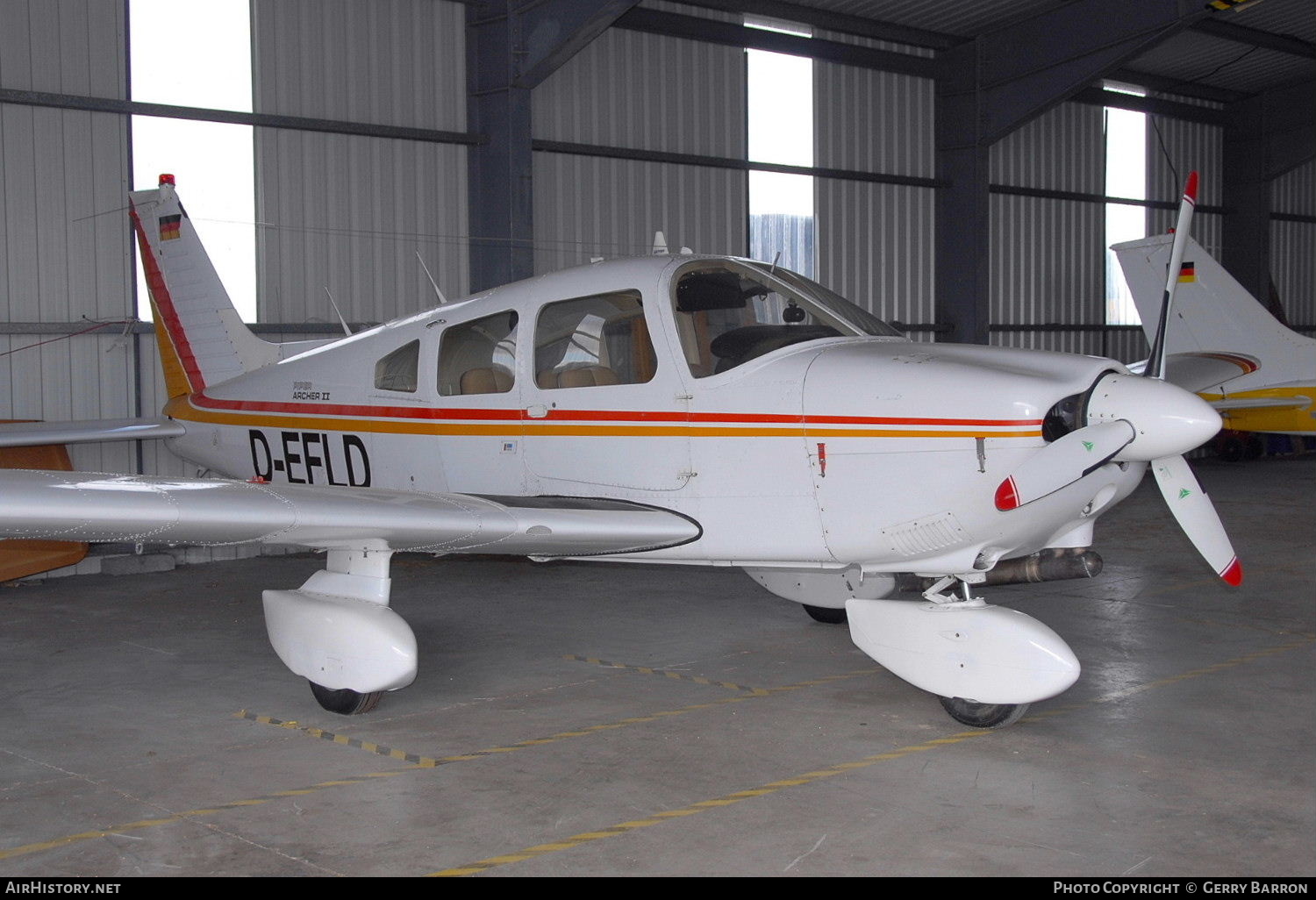 Aircraft Photo of D-EFLD | Piper PA-28-181 Archer II | AirHistory.net #334531