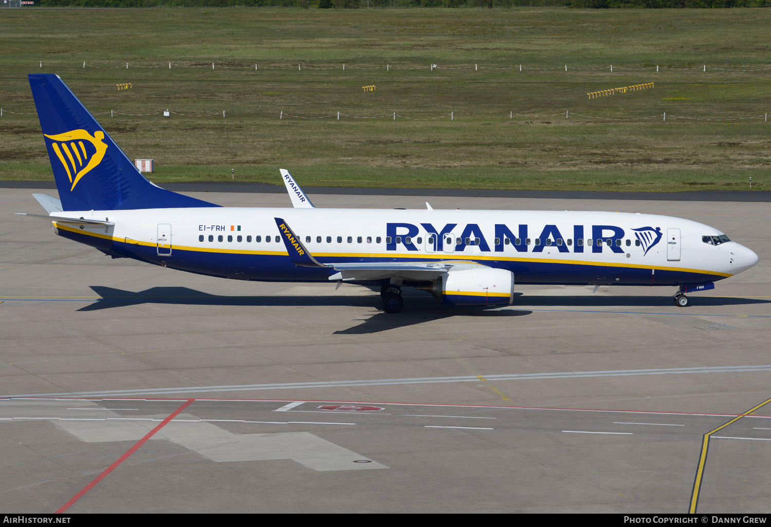 Aircraft Photo of EI-FRH | Boeing 737-8AS | Ryanair | AirHistory.net #334667