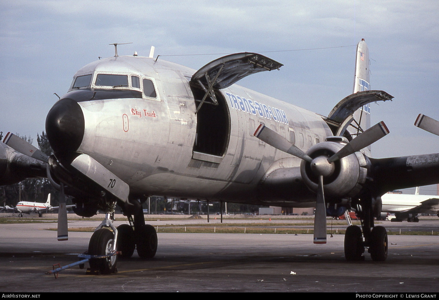 Aircraft Photo of N870TA | Douglas DC-6A | Trans-Air-Link - TAL | AirHistory.net #334722