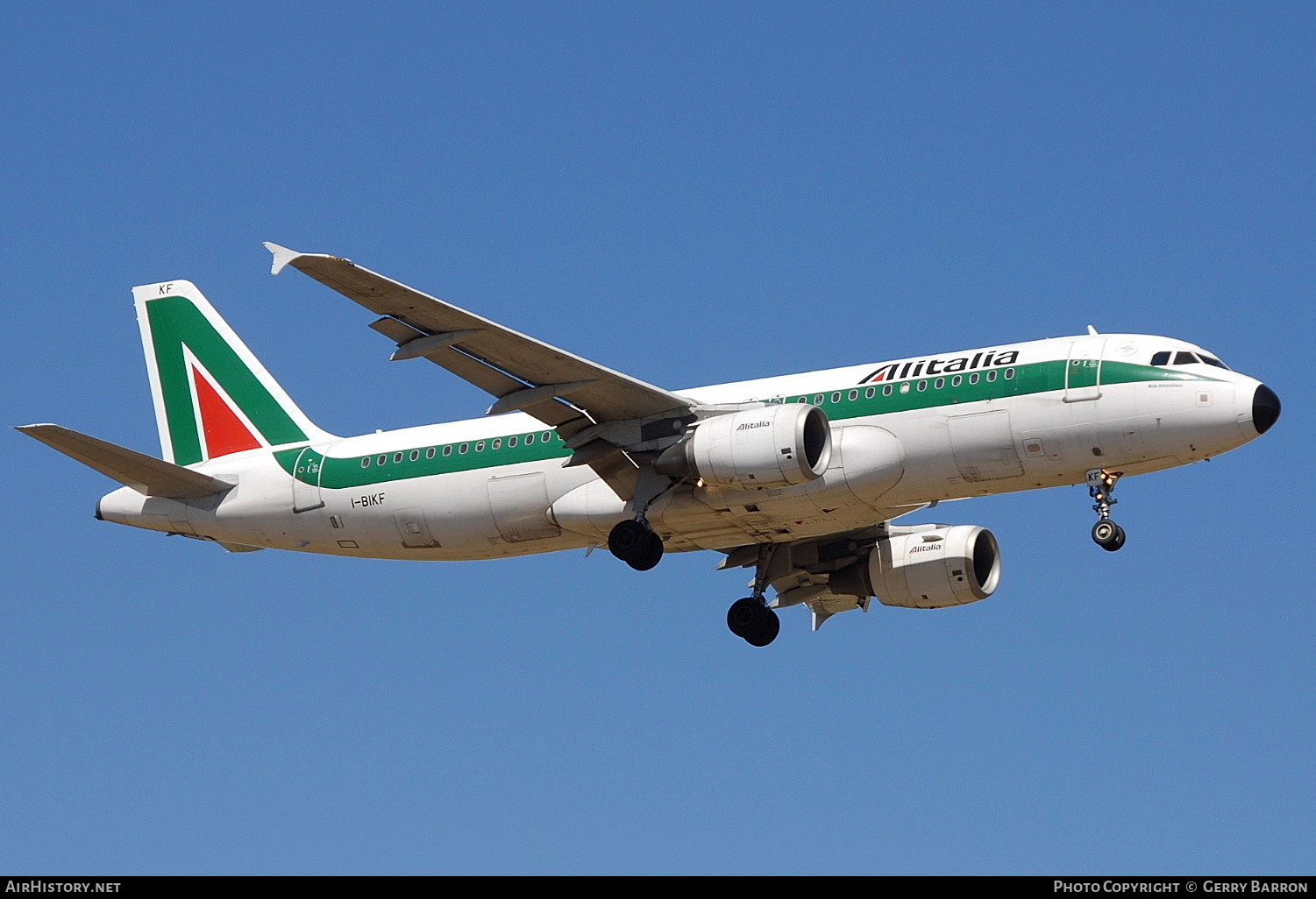 Aircraft Photo of I-BIKF | Airbus A320-214 | Alitalia | AirHistory.net #334811