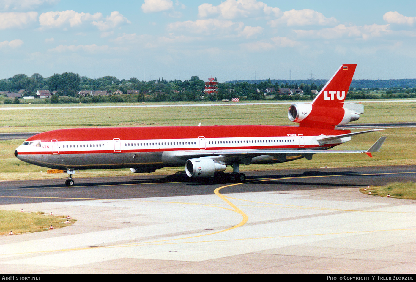 Aircraft Photo of D-AERB | McDonnell Douglas MD-11 | LTU - Lufttransport-Unternehmen | AirHistory.net #334879